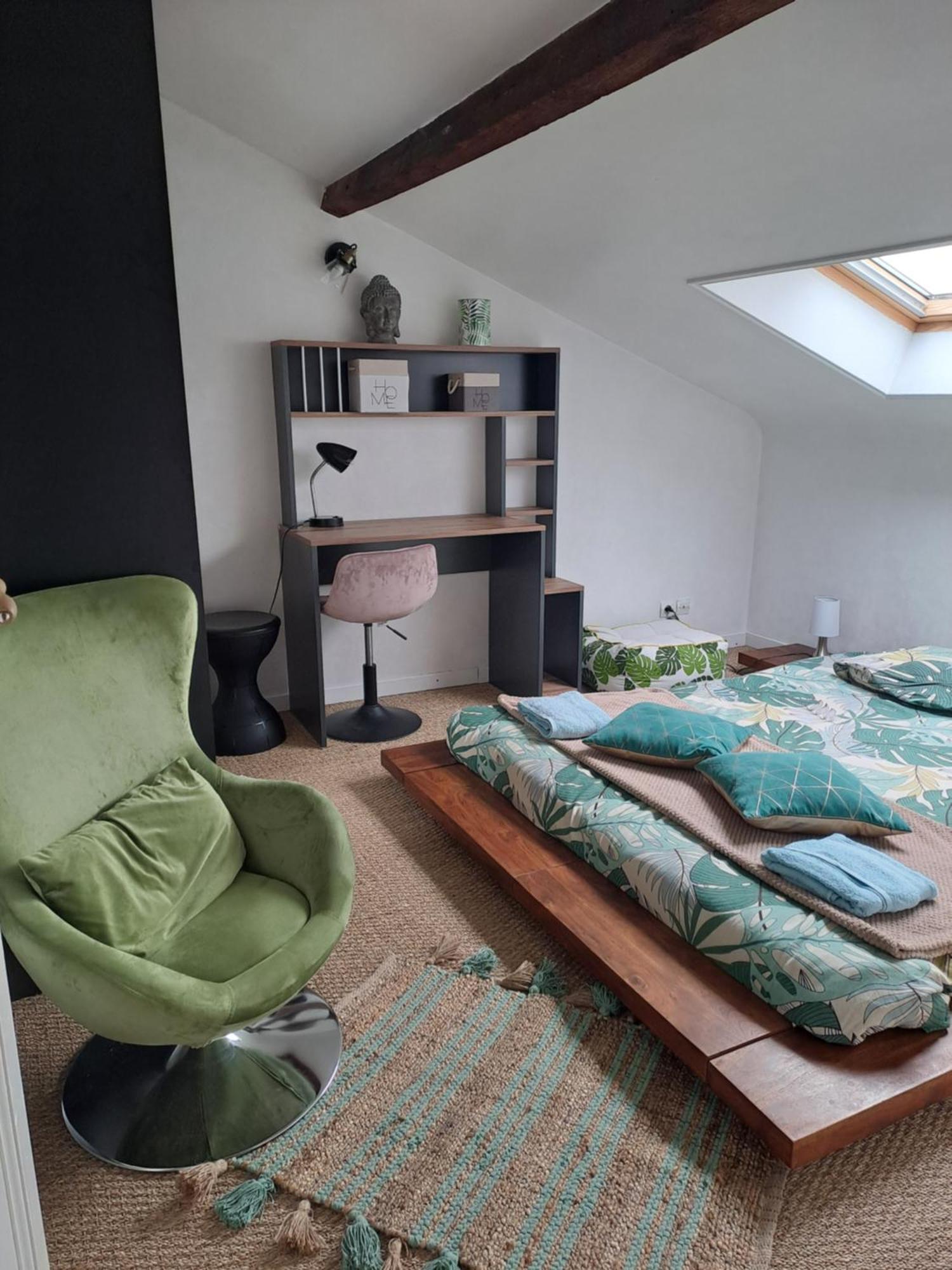Atypique Saumur 80 M2 Joli Appartement 2 A 7 Pers Familial Renove Entier 3 Chambres Hyper Centre المظهر الخارجي الصورة